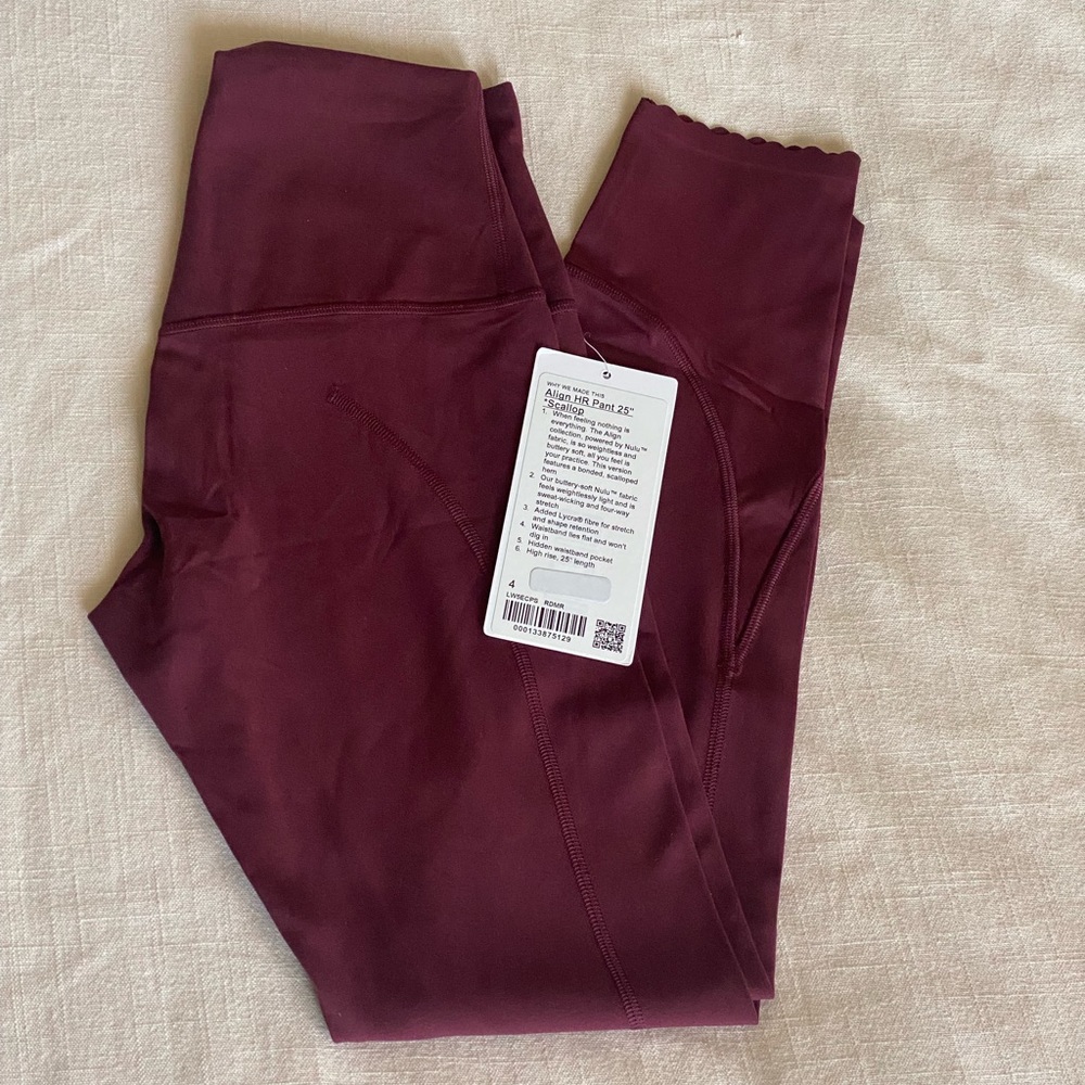 Lululemon Align 25” Scallop